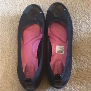 Black flats